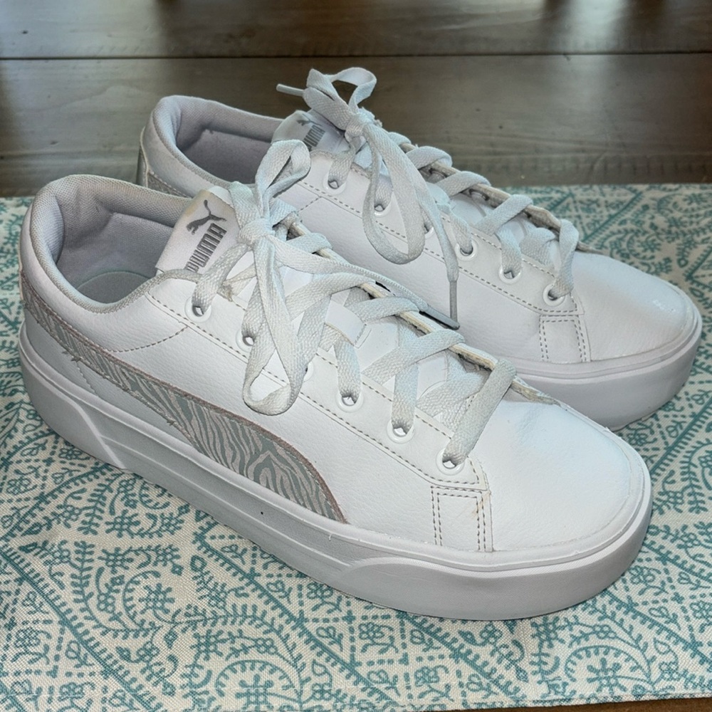 Puma soft foam sneakers
